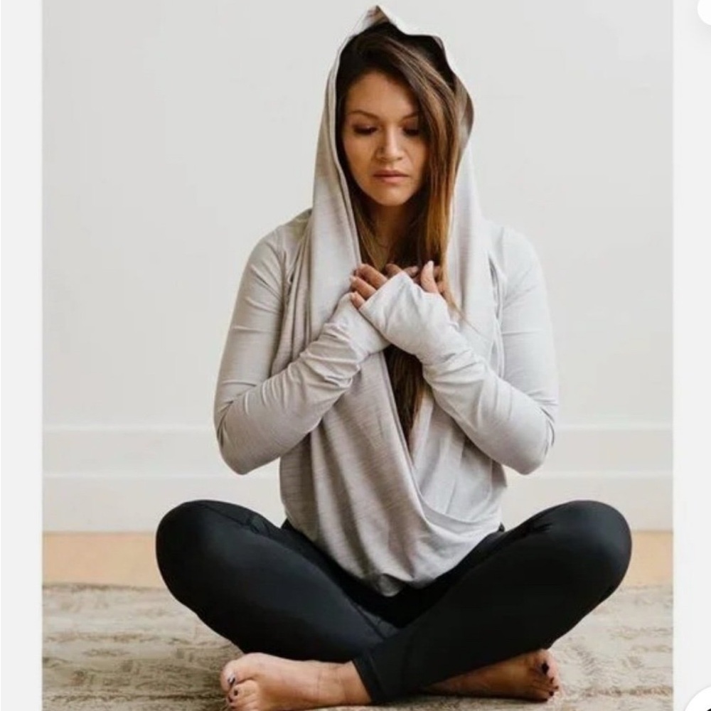 ZYIA Cream Long Sleeve Wrap Hoodie